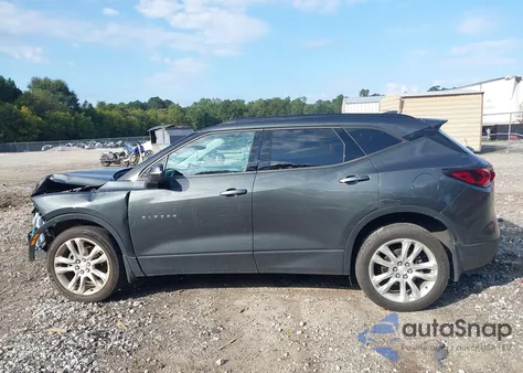 2020 Chevrolet Blazer Awd 3Lt from USA, damaged, VIN 3GNKBJRS3LS596027